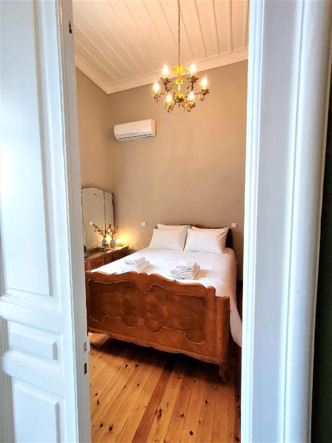 Spiti Sea View Neoclassical House In Stenies Екстер'єр фото